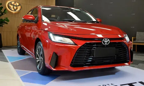 Toyota Vios phiên bản hybrid mới ra mắt vào tháng sau, ‘chơi sát ván’ Honda City và Hyundai Accent