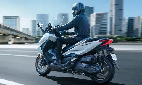 Tin xe hot 18/7: Honda ra mắt ‘vua xe ga’ mới tinh với giá hấp dẫn, trang bị ‘vượt mặt’ Honda SH