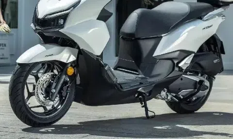Tin xe 1/8: Honda ra mắt mẫu xe ga 150cc mới cứng giá 54 triệu đồng, ‘chất’ hơn Vario và Air Blade