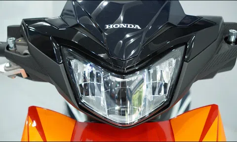 Tin xe hot 6/8: Ra mắt ‘vua xe số’ Honda nhập Malaysia mạnh hơn Future, thiết kế lu mờ Wave Alpha