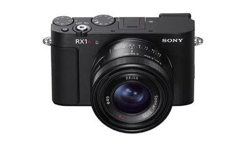 Sony ra mắt máy ảnh compact đỉnh cao RX1R III với cảm biến full-frame 61MP và bộ xử lý AI