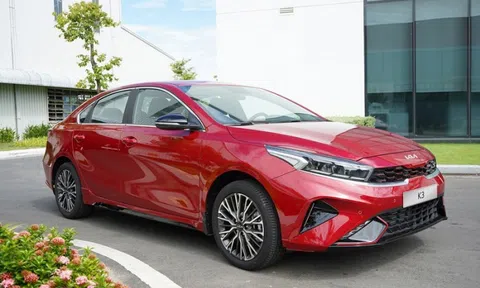 Tin xe 17/8: Kia K3 ‘hạ đo ván’ Mazda3 và Hyundai Elantra bằng giá lăn bánh cực rẻ giữa tháng 8/2025