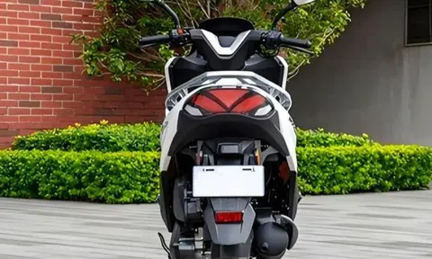 Tin xe 18/8: Ra mắt ‘vua xe ga’ 150cc mới giá rẻ bằng nửa Honda Air Blade, trang bị áp đảo SH Mode