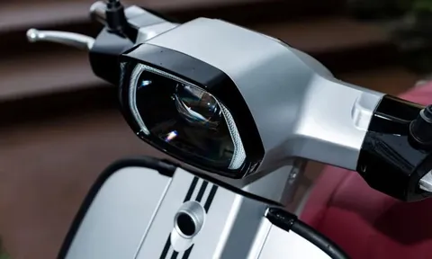 Tuyên chiến Honda Vision, ‘xe ga quốc dân’ 125cc mới giá rẻ như Wave Alpha ra mắt, có cả ABS và TCS