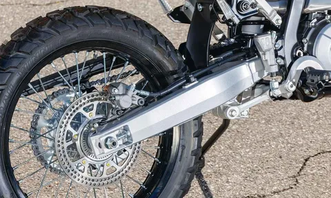 Tin xe hot 8/10: ‘Vua côn tay’ mới của Suzuki mở bán, trang bị áp đảo Yamaha Exciter mà giá cực rẻ