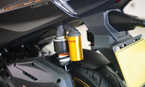 ‘Cơn ác mộng của Honda SH’ ra mắt giá 70 triệu đồng, có động cơ 300cc và ABS 2 kênh át vía Air Blade