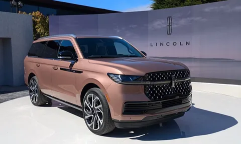 Ford 'lao đao' vì thiếu nhôm, hàng loạt mẫu xe phải ngừng sản xuất