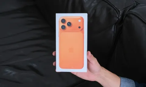Giá iPhone 17 Pro Max bao nhiêu? Chi tiết giá các dòng 17 series tại CellphoneS