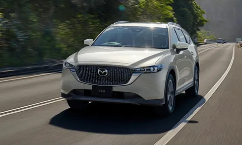 Mazda CX-8 được ưu đãi hấp dẫn trong tháng 10/2025