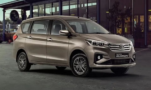 Toyota ra mắt MPV 7 chỗ giá chưa đến 300 triệu tại Ấn Độ: Tiện nghi ngang Mitsubishi Xpander