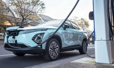 Công bố loại pin thể rắn mới giúp xe điện chạy tới 1.300 km chỉ với một lần sạc