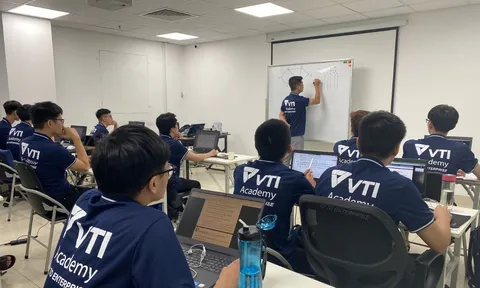 Học lập trình ở đâu? Khóa lập trình cam kết việc làm tại VTI Academy