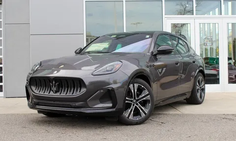 Maserati mang 'hơi thở điện hóa' đến Việt Nam với hai mẫu xe hoàn toàn mới