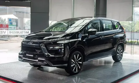 Mitsubishi Xpander ‘chạm đáy’ giá dưới 500 triệu, dân chạy dịch vụ rần rần xuống tiền