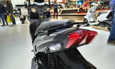 ‘Chiến binh xe ga’ 125cc mới chính thức ra mắt với thiết kế thể thao hơn Honda Air Blade và Vario