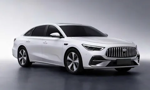 ‘Kình địch’ của Toyota Camry lộ diện: Sedan đạt vận tốc tối đa 190km/h, dự kiến chỉ 400 triệu đồng