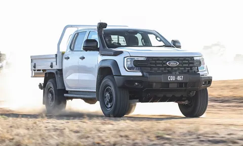 Ford Ranger SUPER DUTY sắp trình làng: ‘Siêu bán tải’ hạng nặng, sức kéo khủng 4,5 tấn