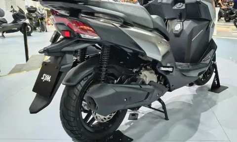 Tin xe hot 13/11: ‘Khắc tinh của Honda SH’ ra mắt với thiết kế hầm hố, trang bị tối tân, giá hấp dẫn