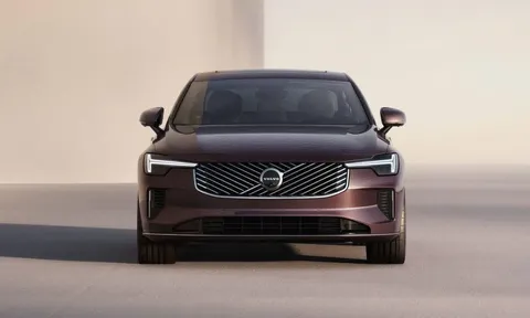 Volvo S90 cập bến Việt Nam: Hạ giá gần 150 triệu, nâng cấp cả nội lẫn ngoại thất