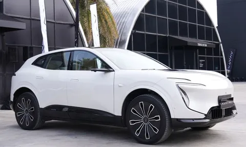 SUV hạng sang 590 mã lực ‘đe nẹt’ Mercedes-Benz GLC: Giá chỉ gần 1,4 tỷ đồng, công nghệ ngập tràn