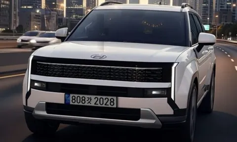 Santa Fe 2027 lại lộ ảnh mới, thay đổi lớn nằm ở phần đầu xe