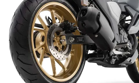 Thay thế Exciter, Yamaha chính thức ra mắt ‘vua côn tay’ 150cc mới, hạ gục Honda Winner X với giá rẻ