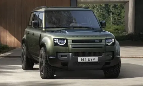 Land Rover Defender facelift sắp trình làng Việt Nam: Thêm hybrid và bản Octa 626 mã lực
