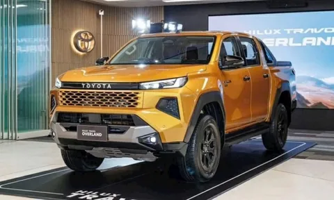 Toyota Hilux 2026 rục rịch ra mắt Việt Nam, đại lý bắt đầu nhận cọc từ cuối năm, giá cạnh tranh
