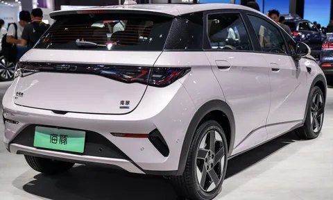 Điểm tin ô tô 28/12: Honda HR-V thắng lớn 'Ô tô của năm 2025', BYD Dolphin đời mới sắp ra mắt