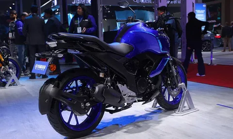 Yamaha nhận cọc ‘vua côn tay’ 150cc mới giá 77 triệu đồng, trang bị át vía Exciter và Honda Winner R