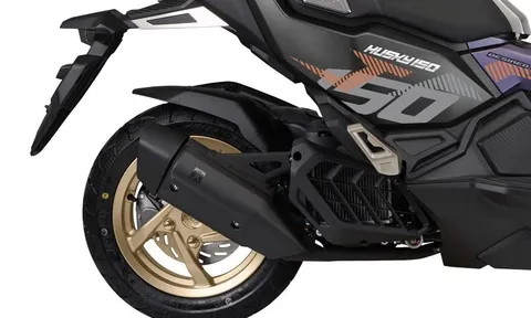 Tin xe 5/1: ‘Cơn ác mộng của Honda Air Blade’ ra mắt, có ABS 2 kênh như SH mà giá chỉ 59 triệu đồng