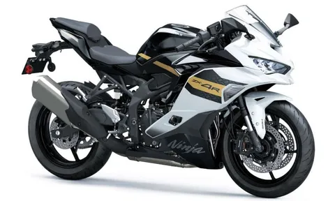 Tin xe trưa 28/1: ‘Vua côn tay’ mới ‘đỉnh’ hơn Yamaha Exciter trình làng, gây chú ý với giá cực rẻ