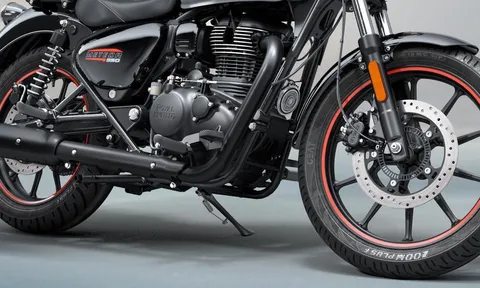 Tin xe trưa 29/1: Ra mắt ‘huyền thoại côn tay’ 349cc mới mạnh mẽ hơn Exciter và Winner R, giá dễ mua