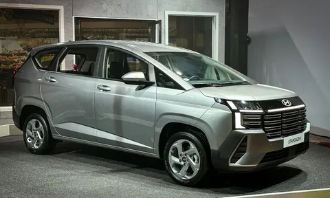 Mẫu MPV 7 chỗ mới của Hyundai về đại lý Việt với giá 489 triệu đồng, quyết chiến Mitsubishi Xpander