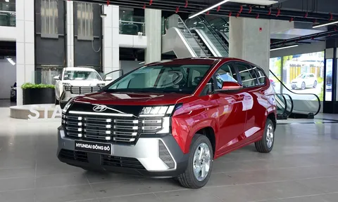 Tin xe 23/3: ‘Kình địch’ của Mitsubishi Xpander về đại lý, đe nẹt Veloz Cross với giá 489 triệu đồng
