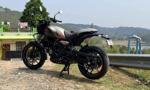 Chính thức ra mắt ‘vua côn tay’ Anh Quốc mới giá 60 triệu đồng: Có động cơ 452cc mạnh mẽ, ABS 2 kênh