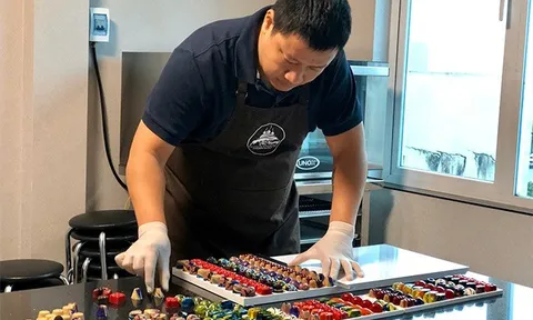 Đầu bếp Vũ Xuân Trường chia sẻ một số lưu ý trong quá trình làm bánh ngọt