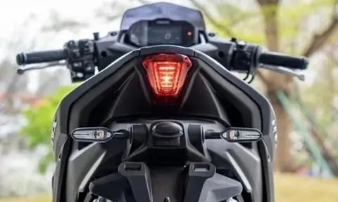 Tin xe hot 4/4: Yamaha ra mắt ‘vua xe ga’ 155cc mới ‘nét’ hơn Honda Air Blade và Vario, giá cực rẻ