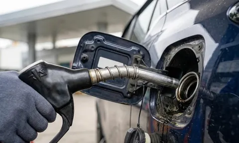 Giá xăng dầu tối ngày 14/4 rất rẻ, SUV cỡ C nào giúp tiết kiệm nhất? Mazda CX-5 không phải tối ưu