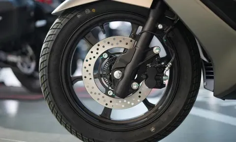 Tin xe hot 18/5: Suzuki ra mắt ‘vua xe ga’ 150cc mới giá 74 triệu đồng rẻ hơn Honda SH, có ABS và TCS áp đảo Air Blade