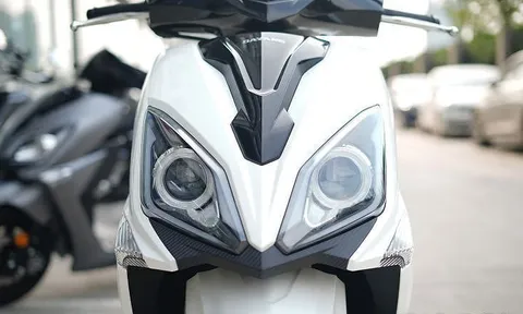 Đại chiến Honda SH Mode, ‘vua xe ga’ 125cc mới chính thức ra mắt giá 30,9 triệu đồng rẻ hơn Vision, trang bị cực xịn