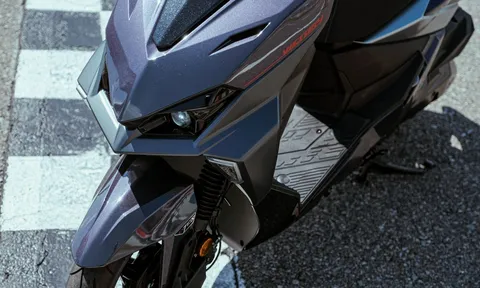 ‘Khắc tinh’ của Honda SH 160i chính thức ra mắt với giá 88 triệu đồng: Thiết kế thể thao hơn Vario, có ABS 2 kênh và TCS