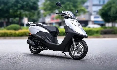 Tin xe trưa 6/8: Honda ra mắt ‘xe ga quốc dân’ 125cc mới thiết kế đầy hoài niệm, giá rẻ hơn Vision và SH Mode