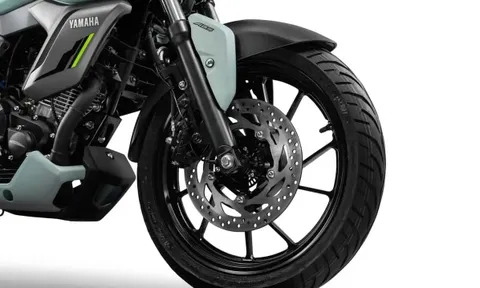 Yamaha chính thức ra mắt ‘vua côn tay’ 150cc mới tinh: Phong cách khác hẳn Exciter, có ABS như Honda Winner R, giá rẻ