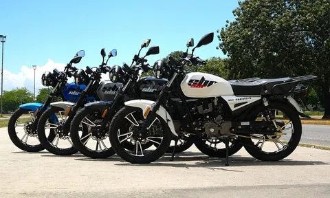 ‘Vua côn tay’ 150cc mới ra mắt với giá ‘bình dân’ 31,5 triệu đồng: Phong cách khác xa Yamaha Exciter và Honda Winner R
