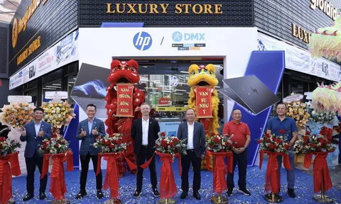 HP Việt Nam hợp tác với Điện Máy Xanh mở rộng không gian trải nghiệm Shop-In-Shop tại TP.HCM