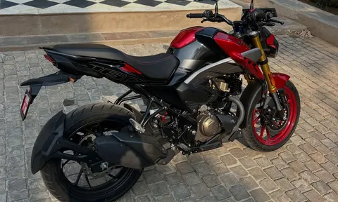 Tin xe hot 20/10: Ra mắt ‘vua côn tay’ mới giá rẻ 34 triệu đồng, có ABS 2 kênh xịn hơn Yamaha Exciter và Honda Winner R