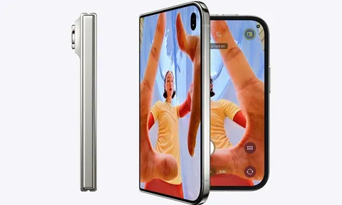 Mở hộp điện thoại gập iPhone Duo: Apple gây bất ngờ ngay từ cách đóng gói
