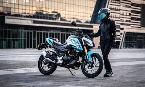 Tin xe trưa 26/10: ‘Vua côn tay’ của Ý ra mắt với giá mềm, phân khối lớn hơn Yamaha Exciter và Honda Winner R
