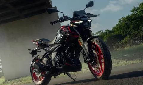 ‘Vua côn tay’ mới chính thức ra mắt: Giá 48 triệu đồng rẻ hơn Yamaha Exciter, có động cơ 250cc, phanh ABS 2 kênh và TCS